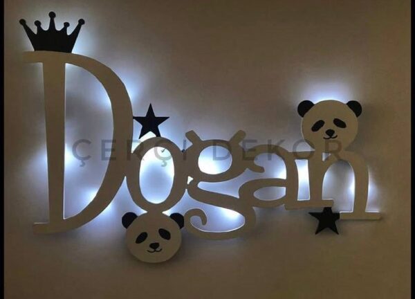 Doğan İsme Özel Işıklı Duvar Panosu - Panda ve Doğa Temalı
